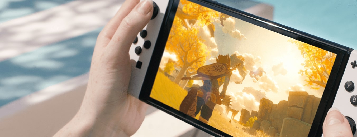 Nintendo Switch OLED editoriale