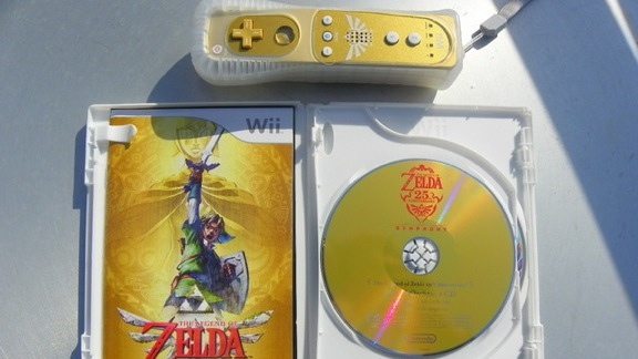Immagini dell'unboxing di TLO Zelda: SS